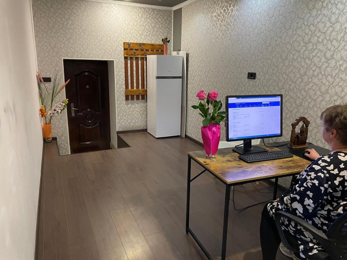 N 1 Hostel Yerevan Exterior photo