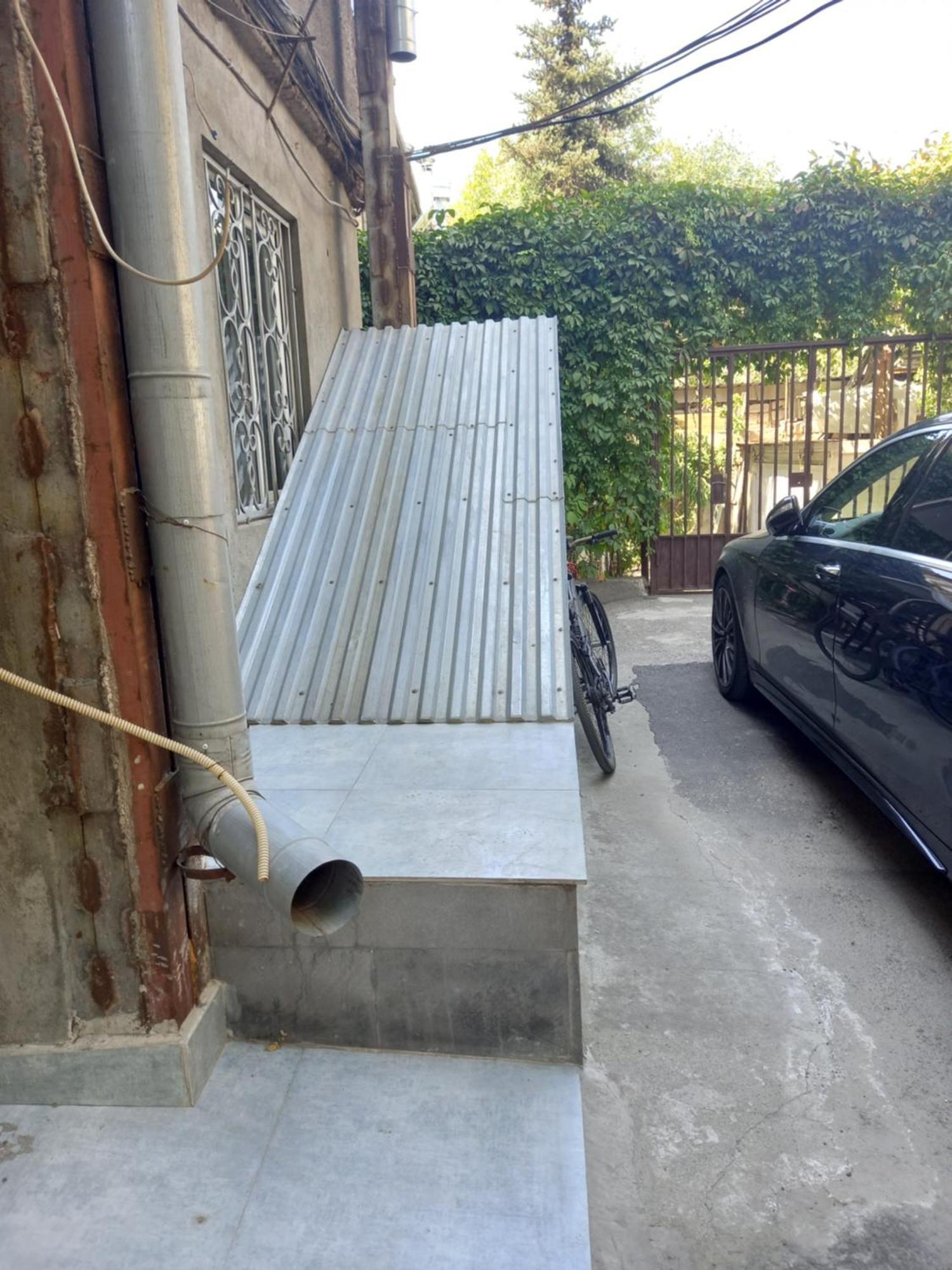 N 1 Hostel Yerevan Exterior photo